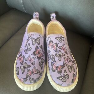 SO Purple Butterfly Print Slip-On Sneakers – Girls Size 1